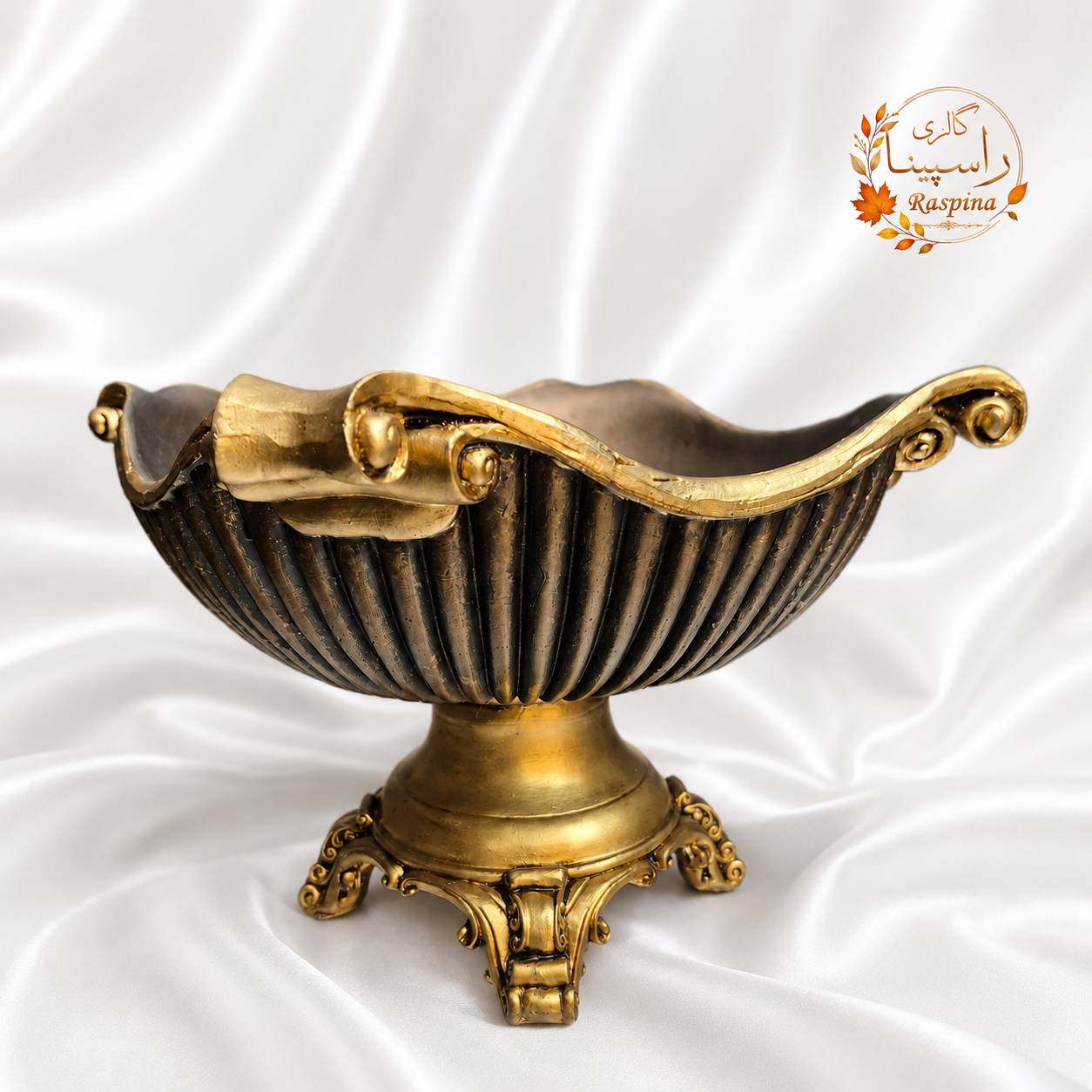 میوه‌خوری طلایی باروک
